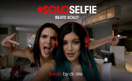 Kendall & Kylie Jenner in Beats #SoloSelfie Campaign